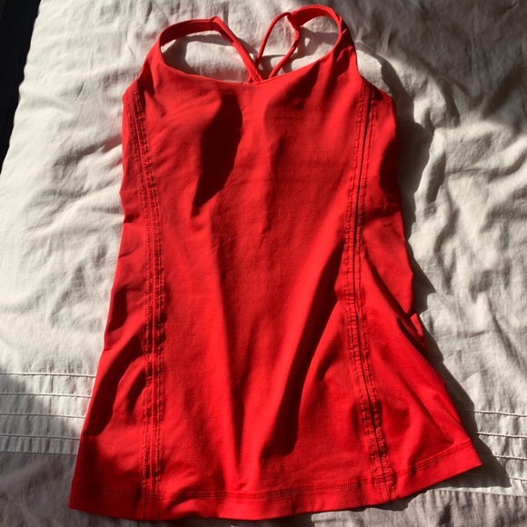 Lulu lemon workout top - Picture 1 of 4